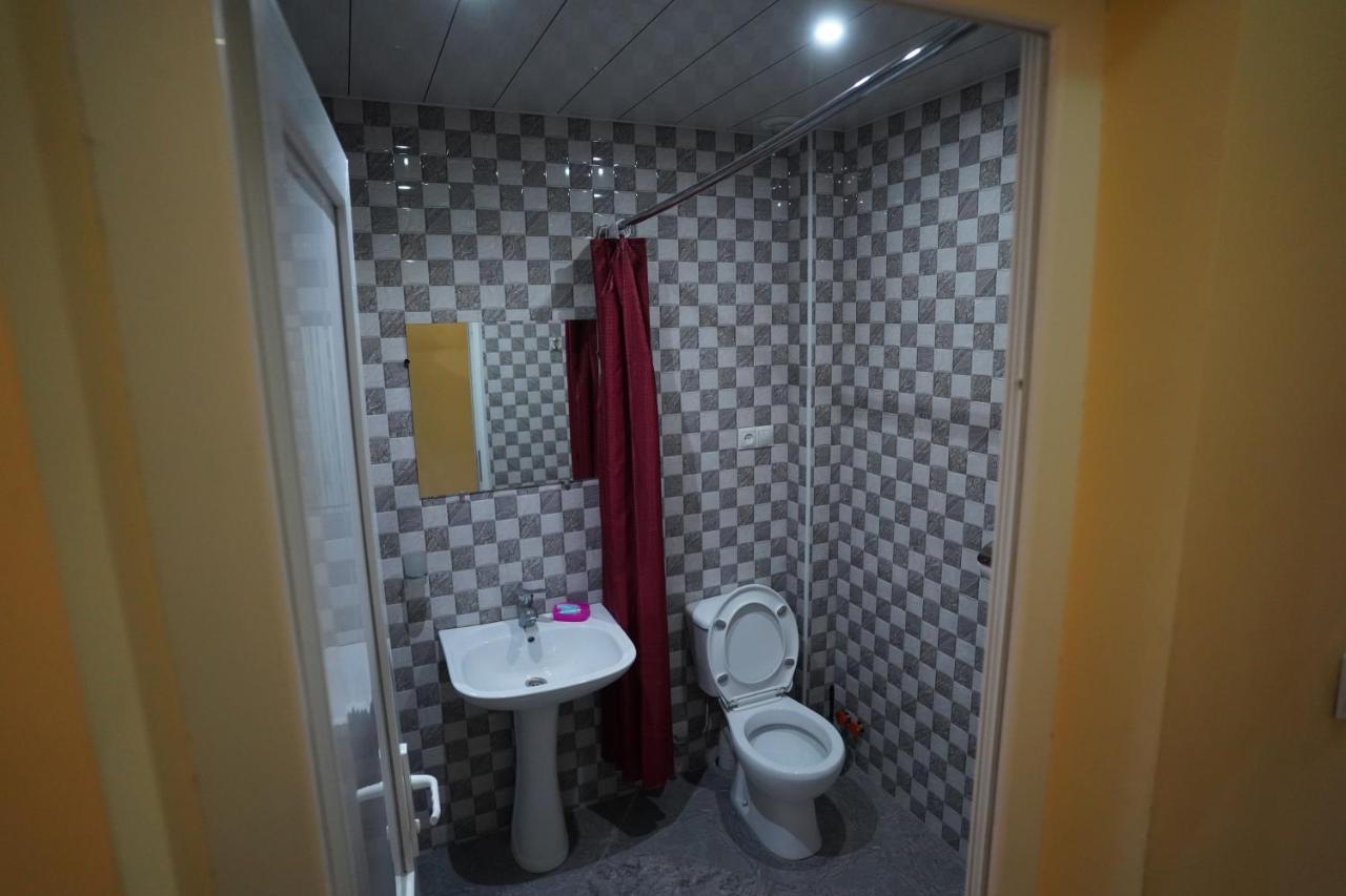 Imperator 1 Hotel Kutaisi Luaran gambar