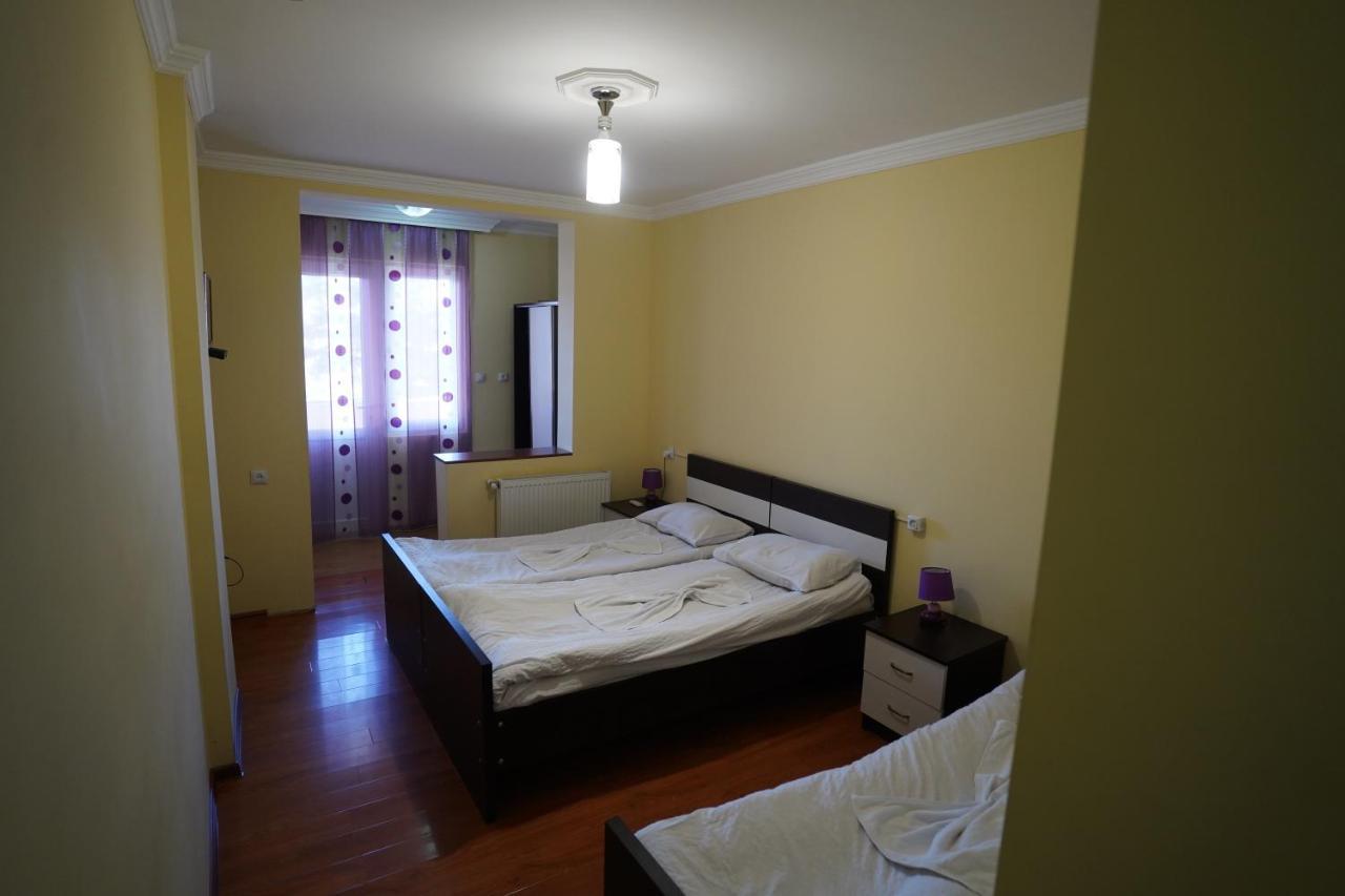 Imperator 1 Hotel Kutaisi Luaran gambar