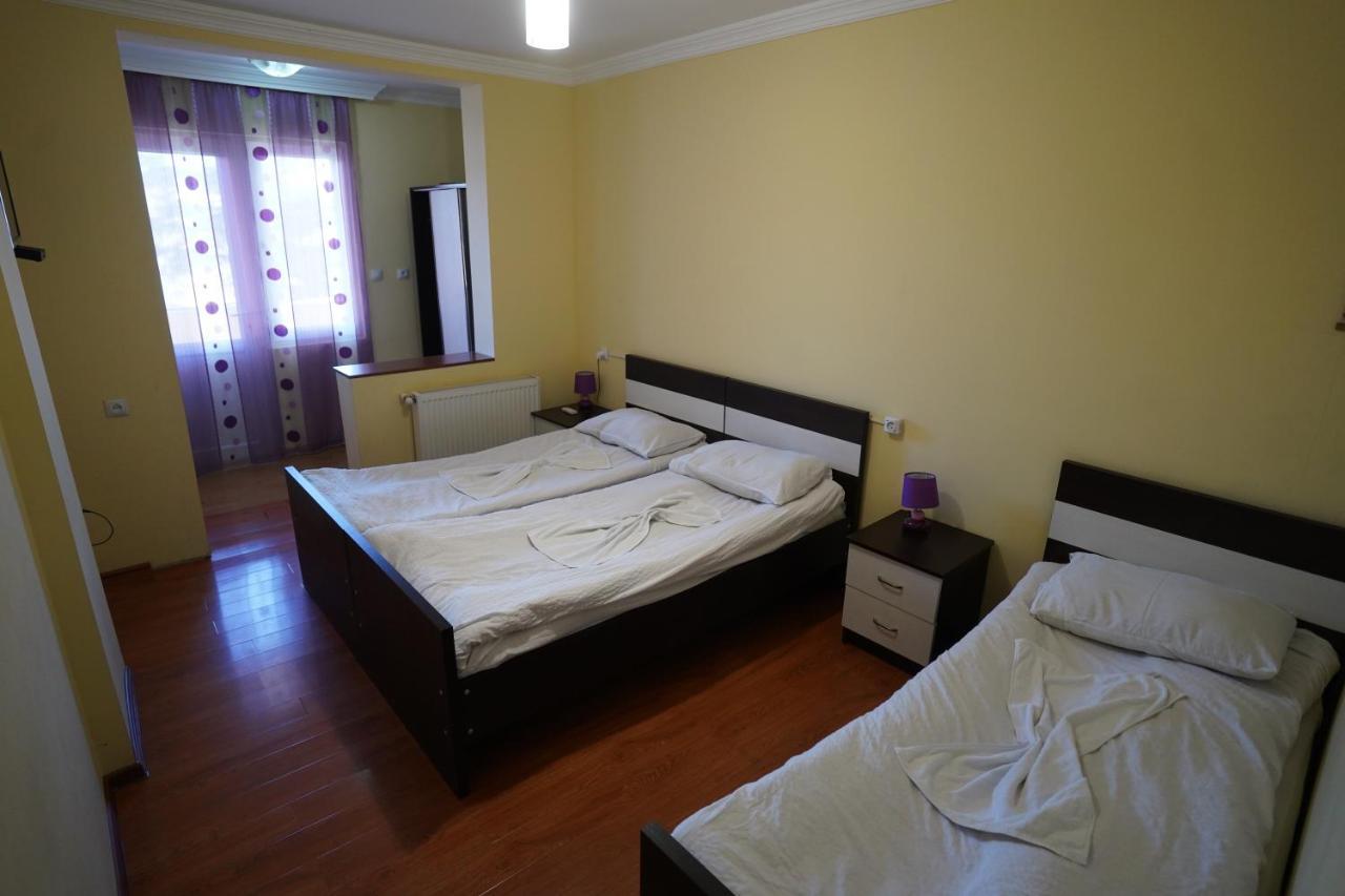 Imperator 1 Hotel Kutaisi Luaran gambar